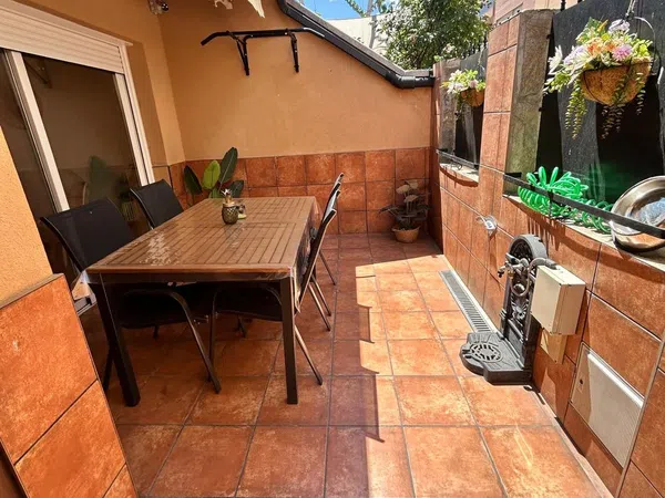 Chalet adosado en Zona Estación, Zona Estación - Foto 1