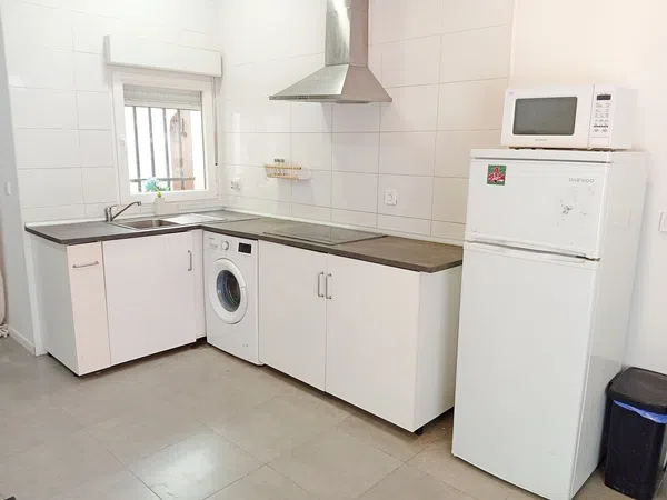 Piso en calle Clara del Rey, 4 - Foto 4