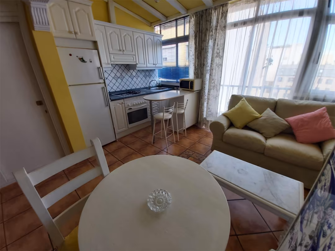 Ático en  Calle Tomás Miller 79 - Foto 4