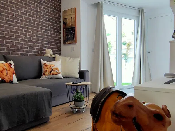 Chalet adosado en venta en Calle del Perpetuo Socorro, 9 - Foto 1