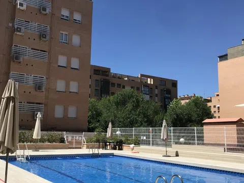 Piso en calle Octavio Paz, 26