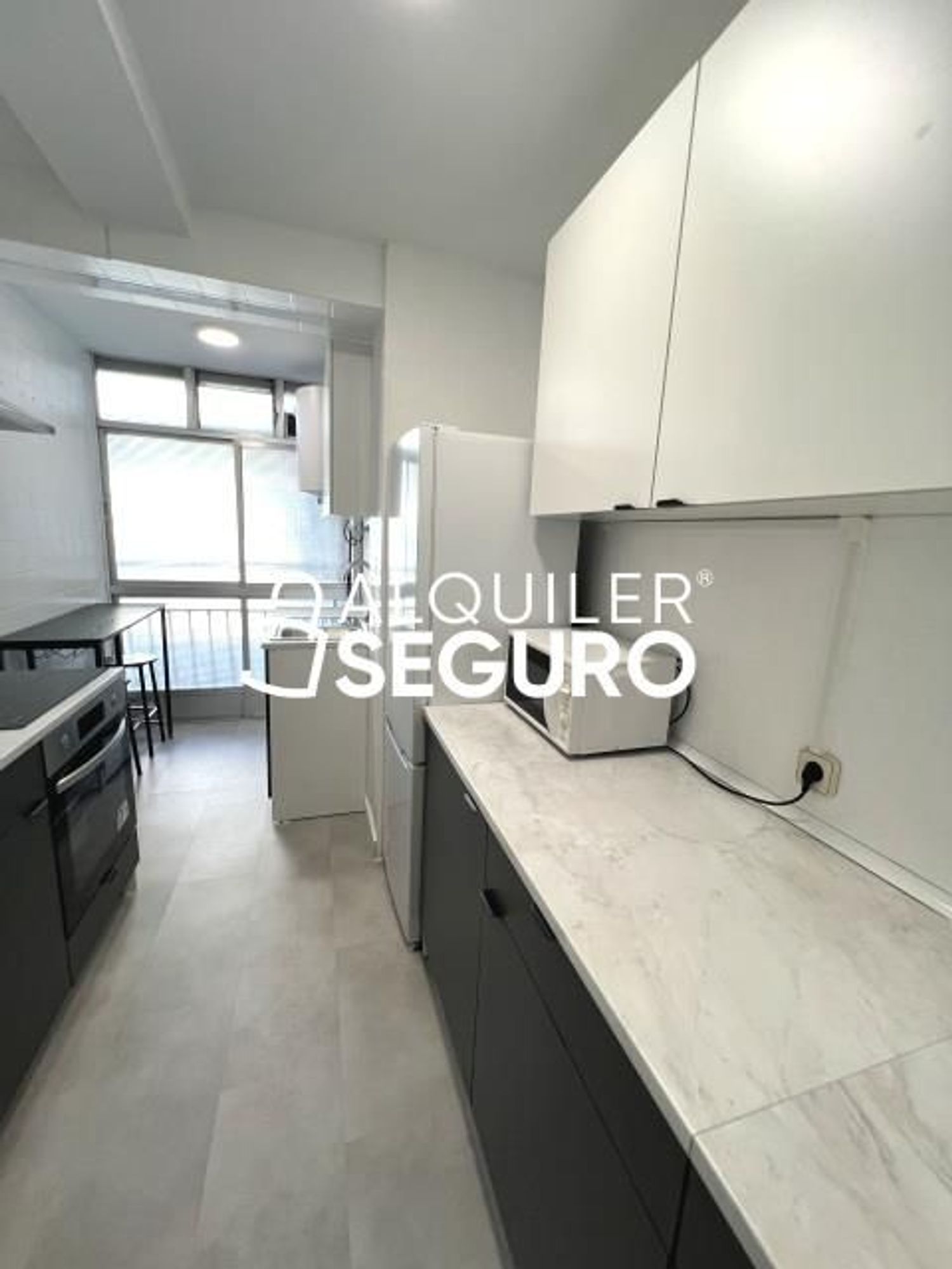 Piso en Calle de la Bureba - Foto 5
