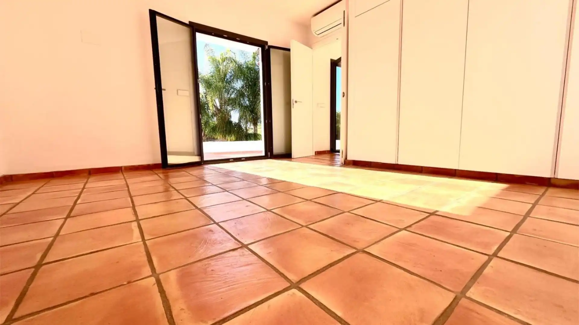 Piso en  Calle Benaojan 6 - Foto 13