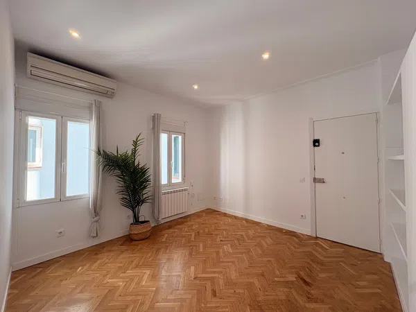 Piso en calle del Príncipe de Vergara, 56 - Foto 4