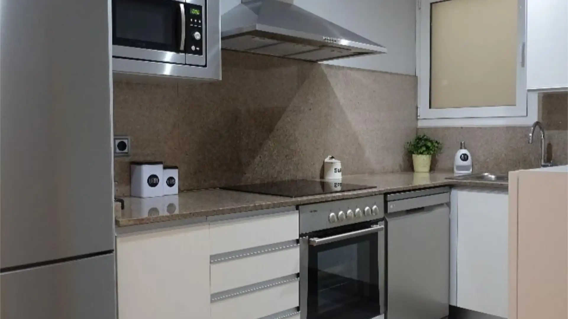 Piso en  Avinguda de Madrid 238 - Foto 9