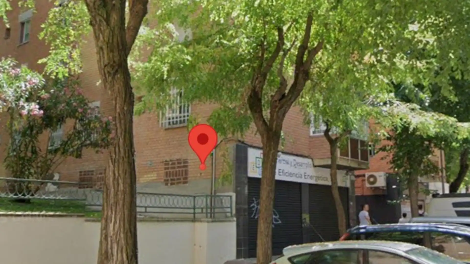 Planta baja en  Calle de la Rioja 122 - Foto 4