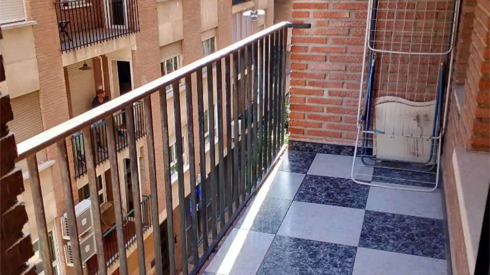 Piso en  Calle Conde del Campillo 2 - Foto 4