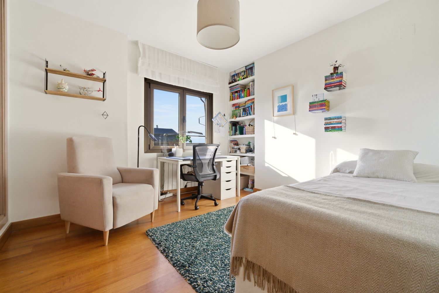 Dúplex en Barrio Mirasierra - Foto 9