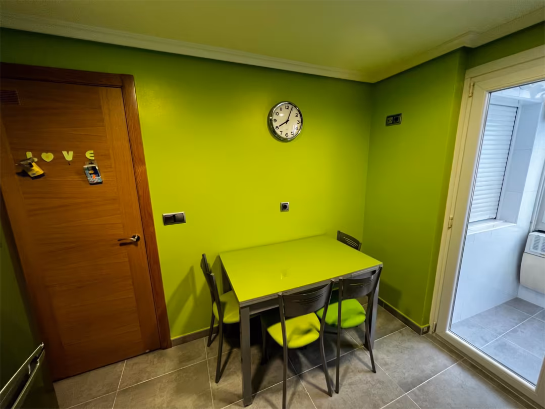 Piso en  Rúa Travesía de Vigo 94 - Foto 4