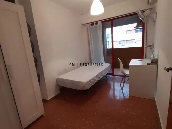 Piso en Avenida de l'Institut Obrer de València, Ciutat de les Arts i de les Ciencies - Foto 2