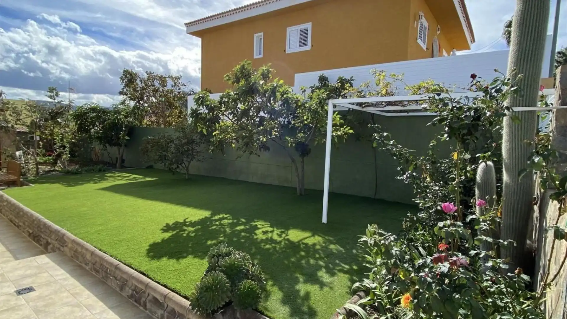 Chalet en  Avenida de la Democracia 39 - Foto 36