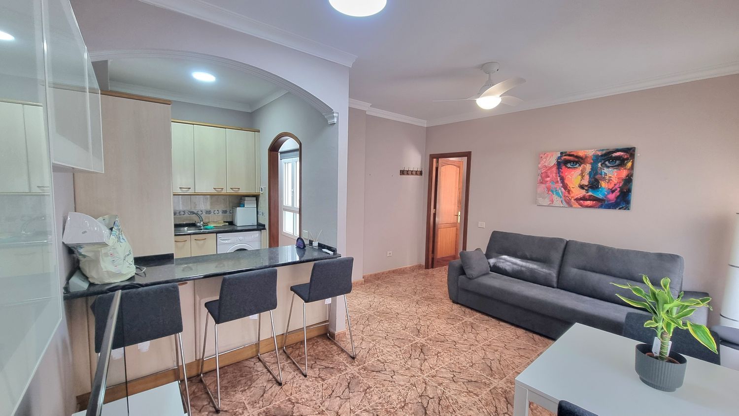 Piso en avenida Primero de Mayo, 61 - Foto 2