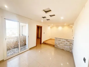 Piso en Sant Boi de Llobregat - Foto 1