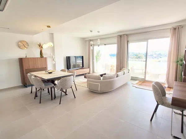 Piso en calle Islas Caimán, 14 - Foto 2