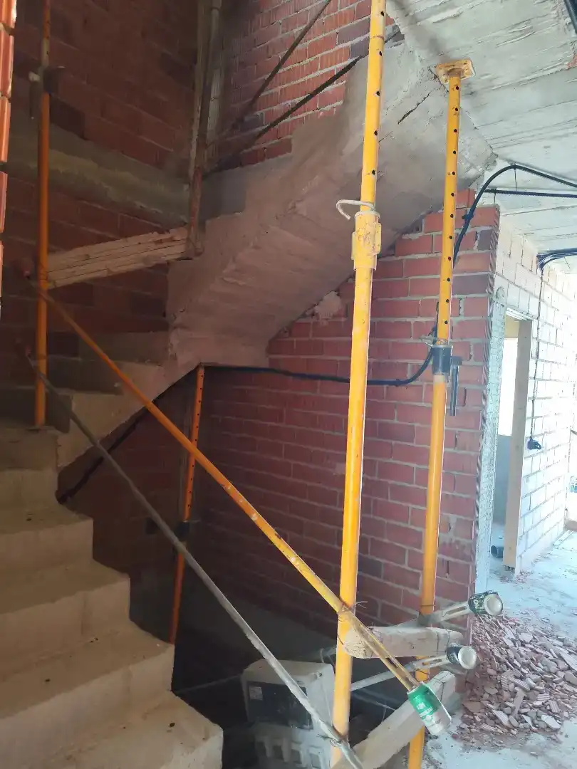 Casa adosada en  Avenida de los Aparejadores 107 - Foto 14