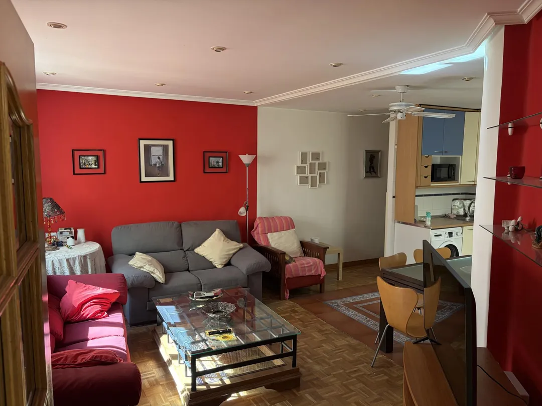 Piso en  Calle de Antonio Arias 14