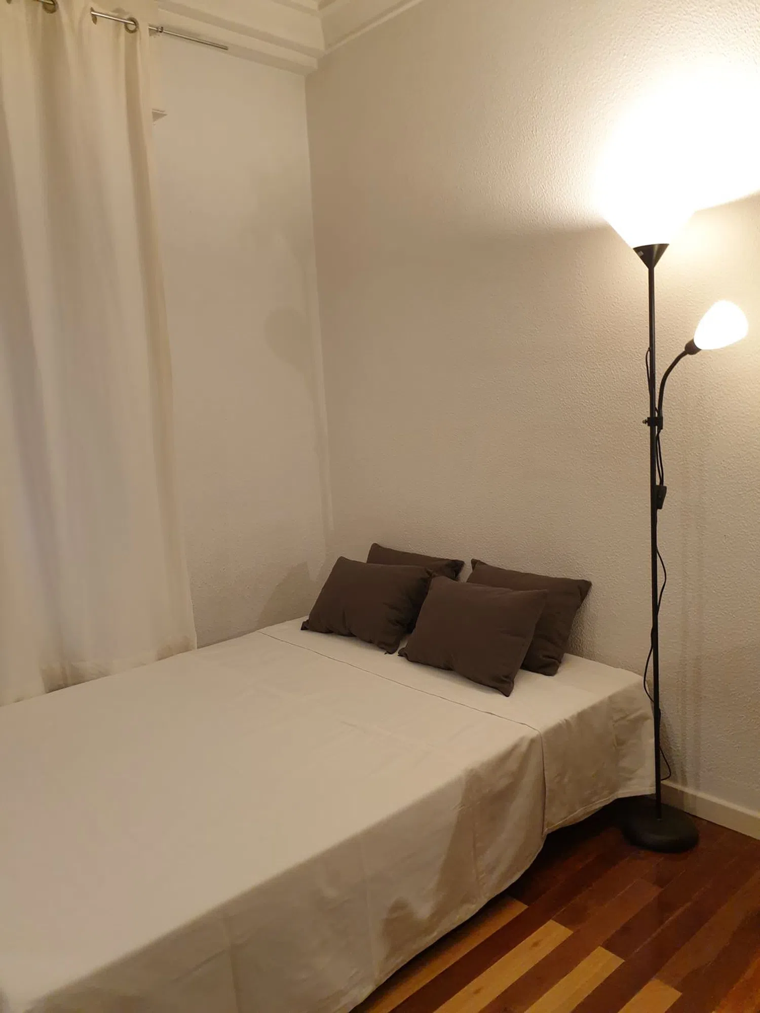 Estudio en calle de Pedro Teixeira, 10 - Foto 2