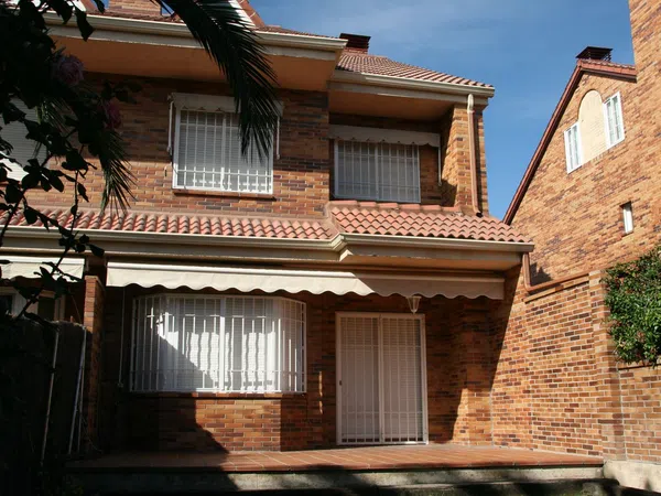 Chalet adosado en Calle Ciudadela, 43, El Pinar- Punta Galea - Foto 2