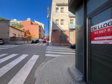 Local comercial en Mollet del Vallès - Foto 3
