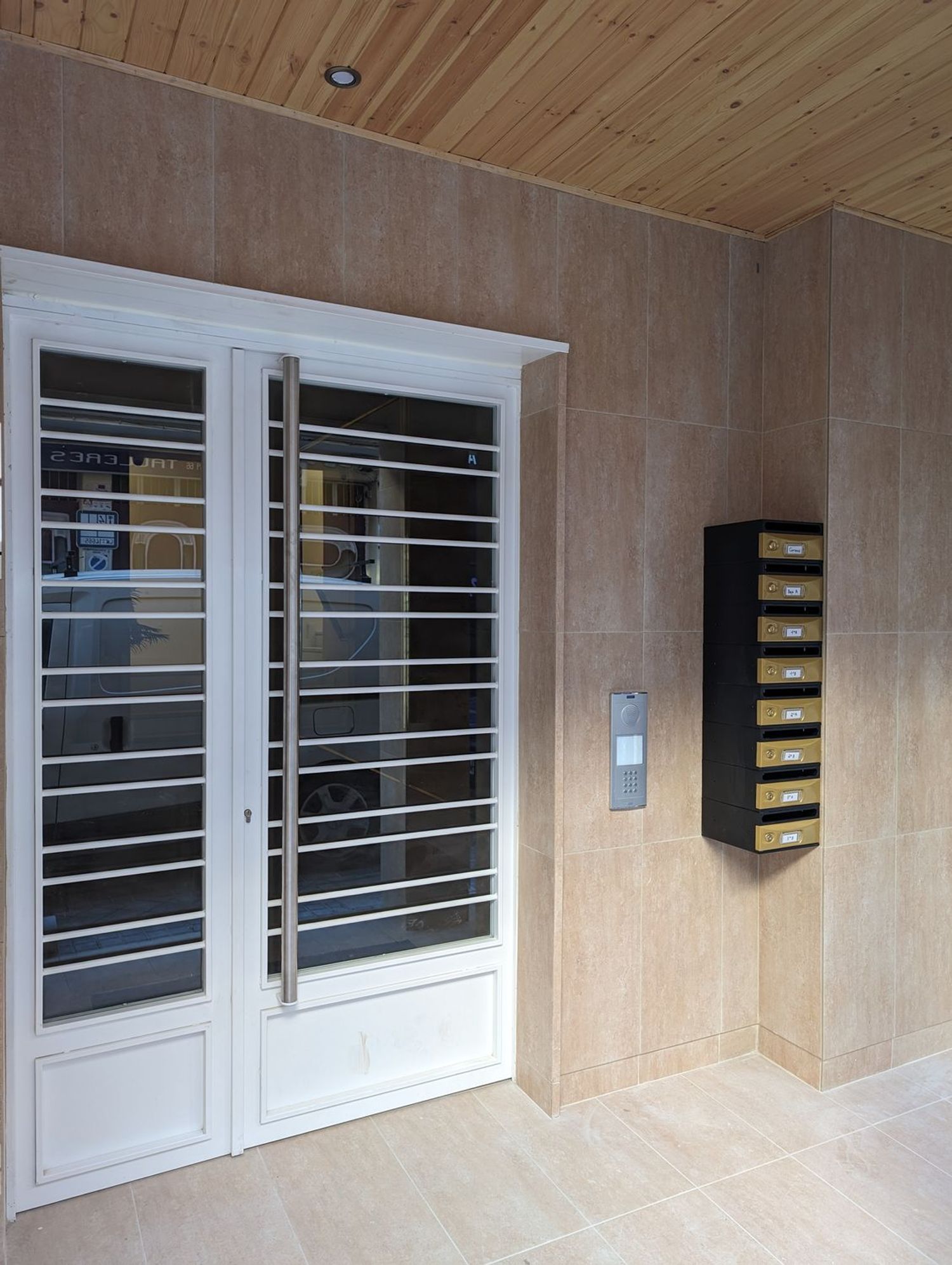 Estudio en calle de Eulalia Gil, 9 - Foto 11