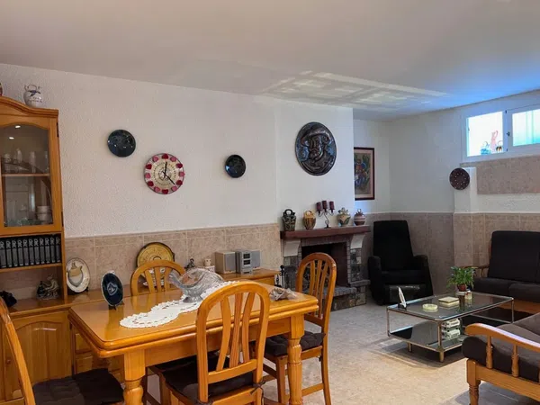 Chalet adosado en Barrio Campo de las Naciones-Corralejos - Foto 11