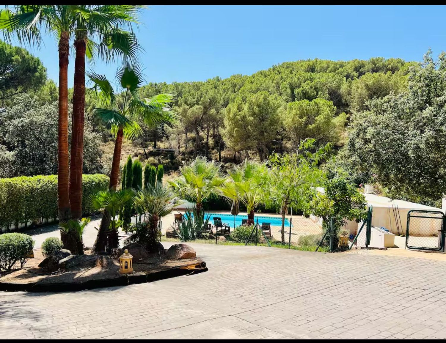 Casa independiente en calle las Perdices, 301