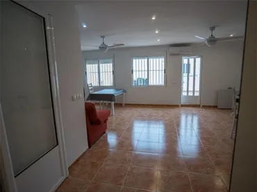Piso en  Carrer de Ramón y Cajal 14 - Foto 4