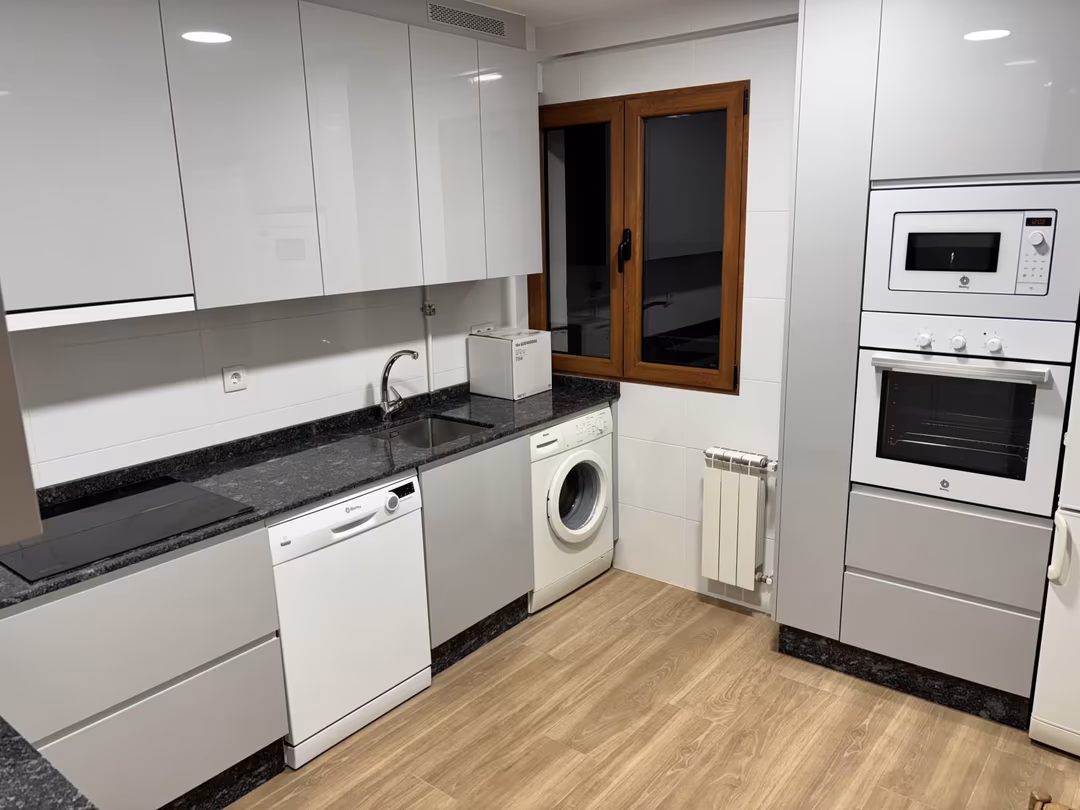 Piso en  Calle Ricardo Montes 46 - Foto 2