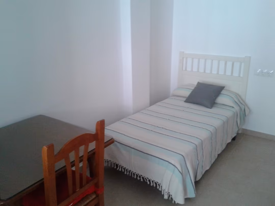 Piso en  Avenida de la Reina Mercedes 31 - Foto 5