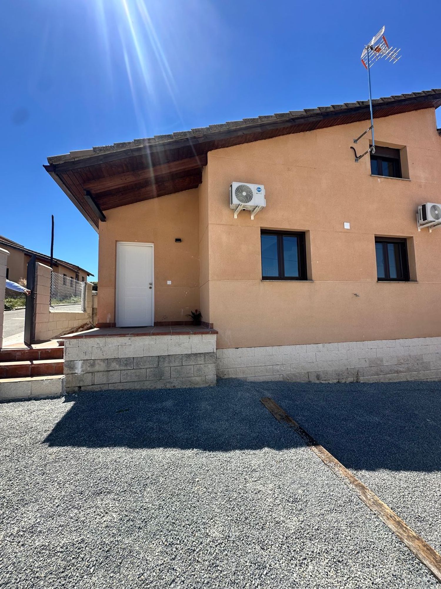 Chalet pareado en Calle Encina s/n - Foto 4