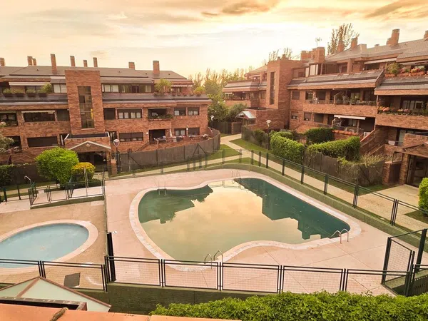 Ático en Barrio El Pinar- Punta Galea