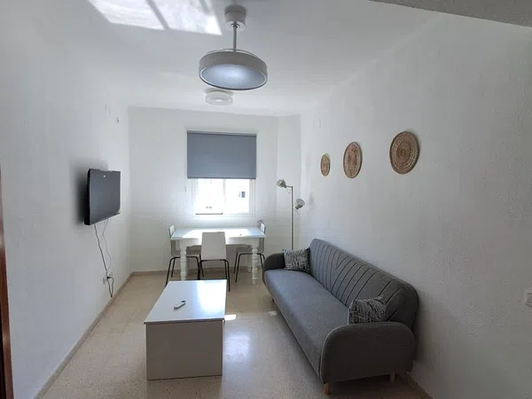 Piso en Plaza Domingo Molina, 8, Reina Mercedes - Heliópolis - Foto 2