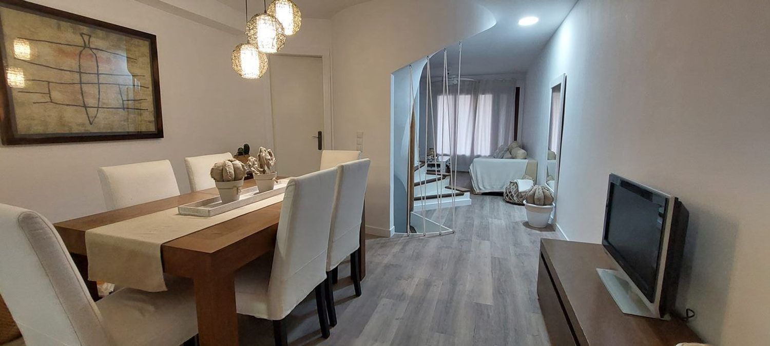 Chalet adosado en Avenida Neptuno, 25 - Foto 2