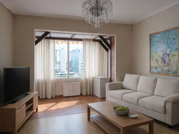 Piso en calle Maruja Pastor, 2