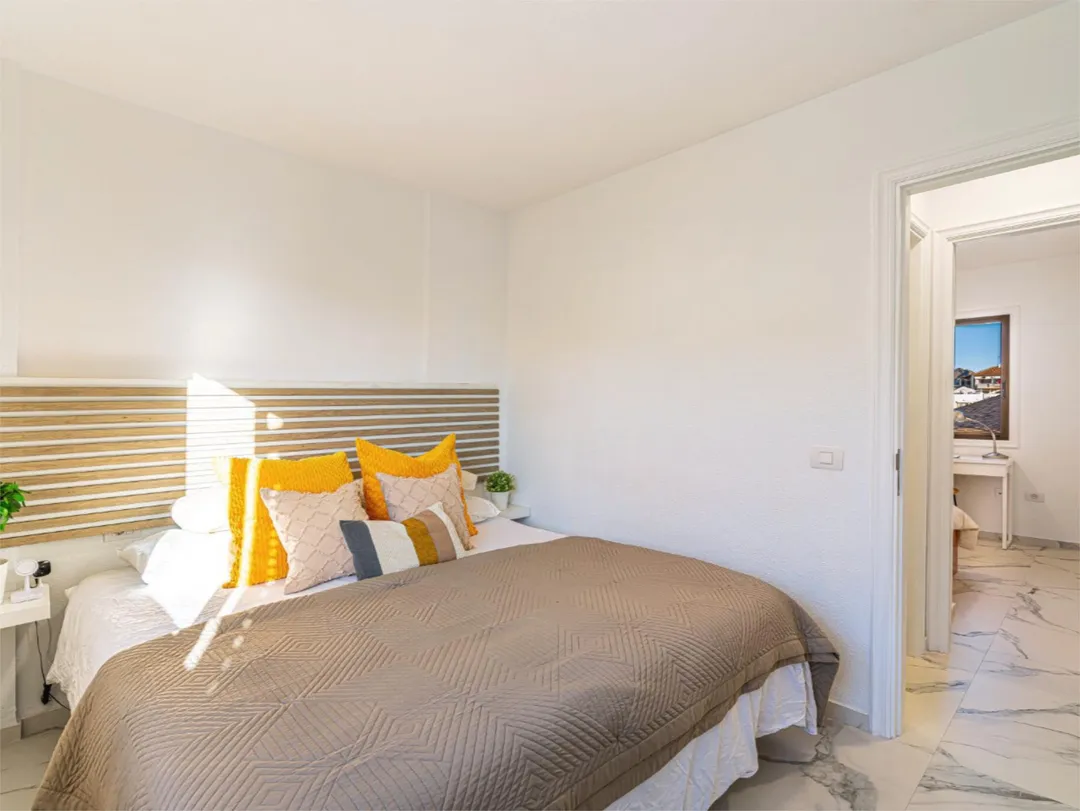 Casa adosada en  Calle Armiche 28 - Foto 5