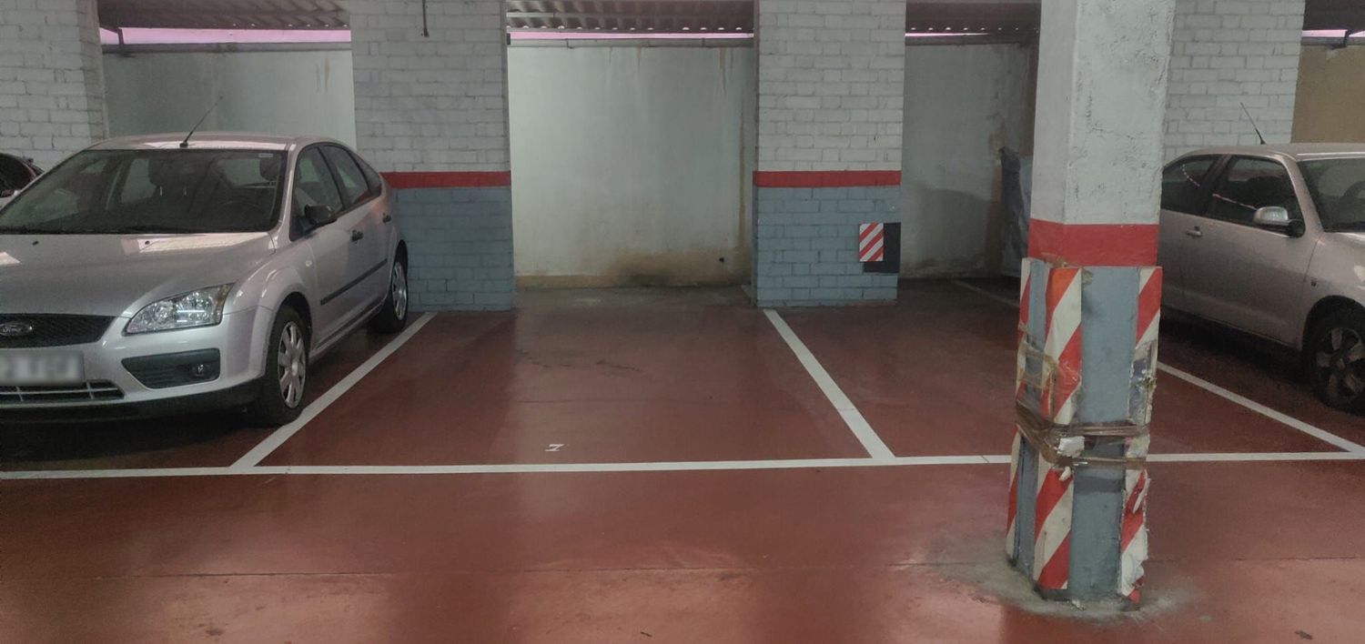 Garaje en Calle de Bellaterra, 4, La Gavarra, La Gavarra - Foto 2