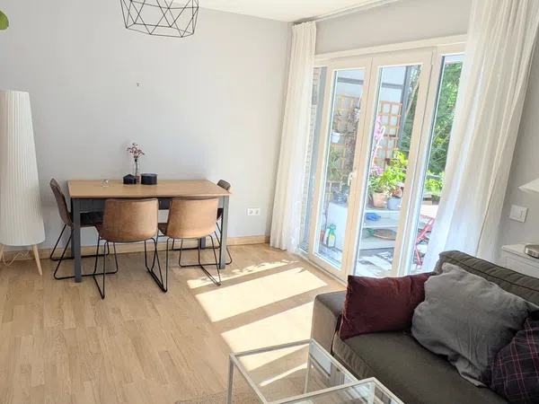 Piso en calle Marqués del Nervión, 108 - Foto 1