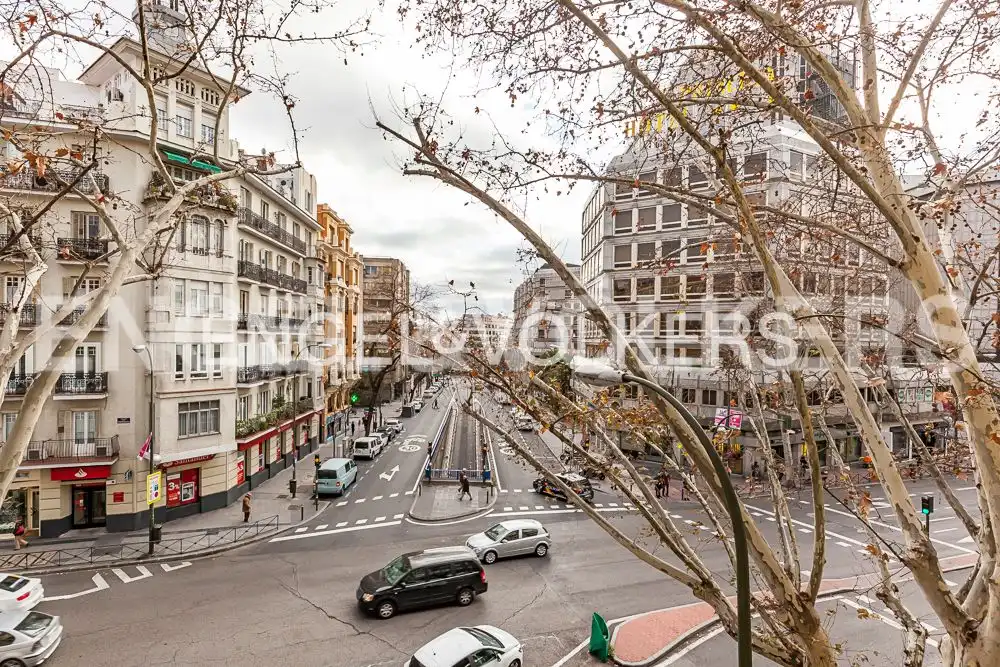 Piso en  Meléndez Valdés - Foto 16