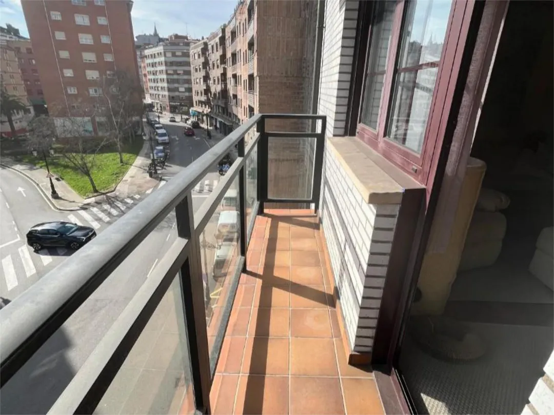 Piso en  Calle Darío de Regoyos 7-21 - Foto 7