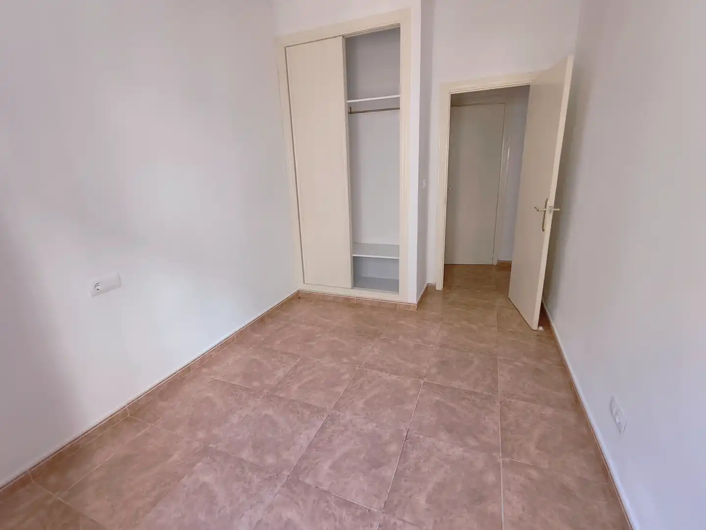 Piso en  Carrer Pintor Agrasot - Foto 11