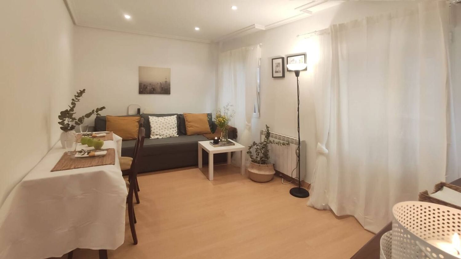 Piso en calle Guevara, 1 - Foto 1