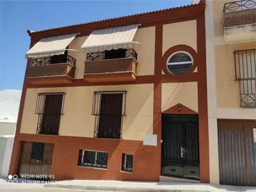Chalet en barrio fuente nueva - Foto 1