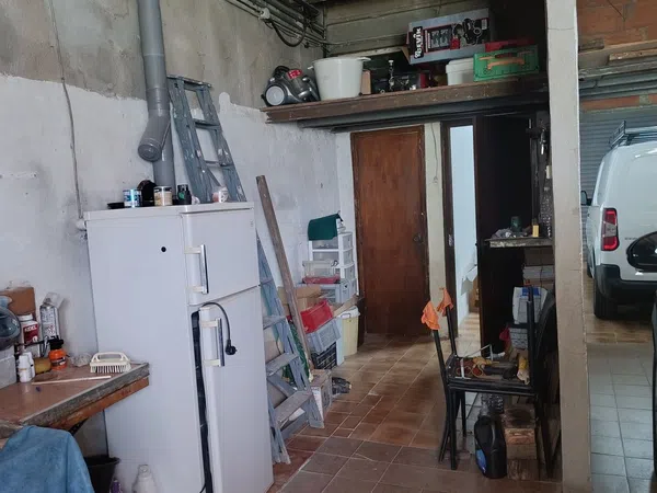 Chalet adosado en Calle de Voltregà, 8 - Foto 2