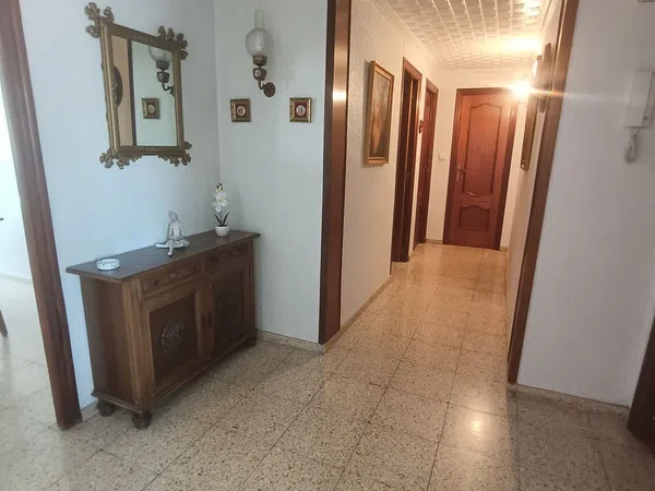 Piso en Isabel La Católica, Benalúa - Foto 1