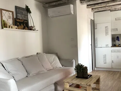 Estudio en calle del Amparo, 21