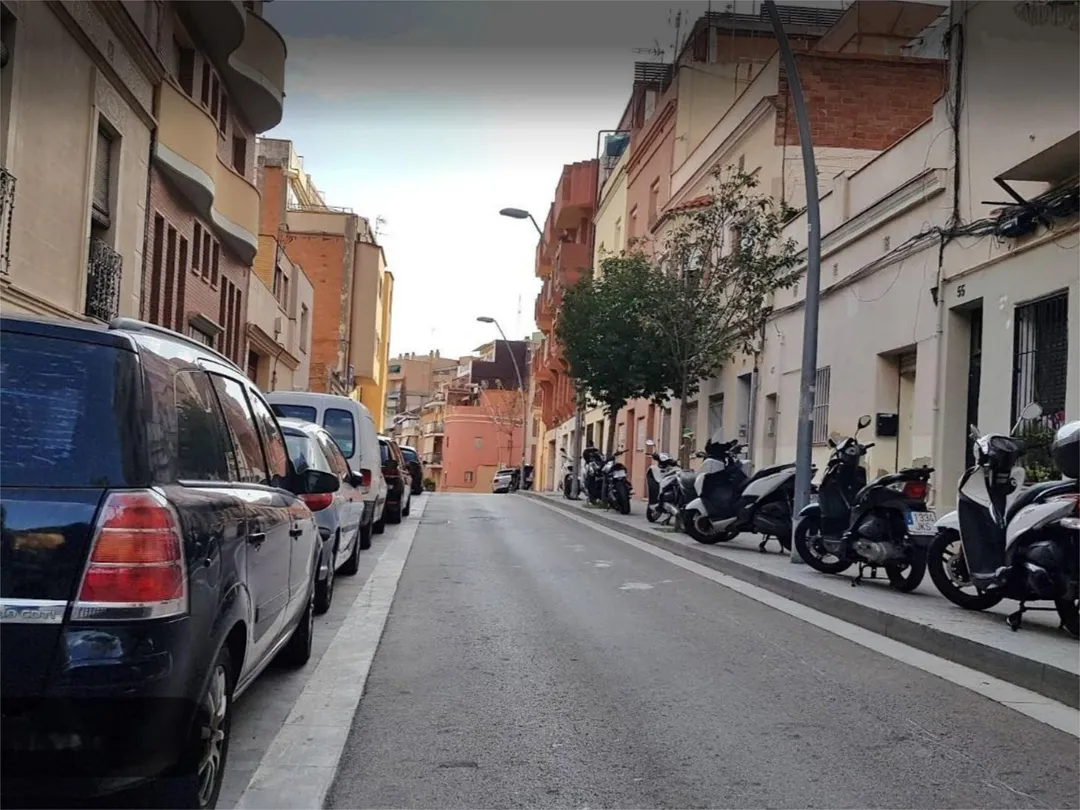 Piso en  Carrer de Josep Serrano 31 - Foto 13