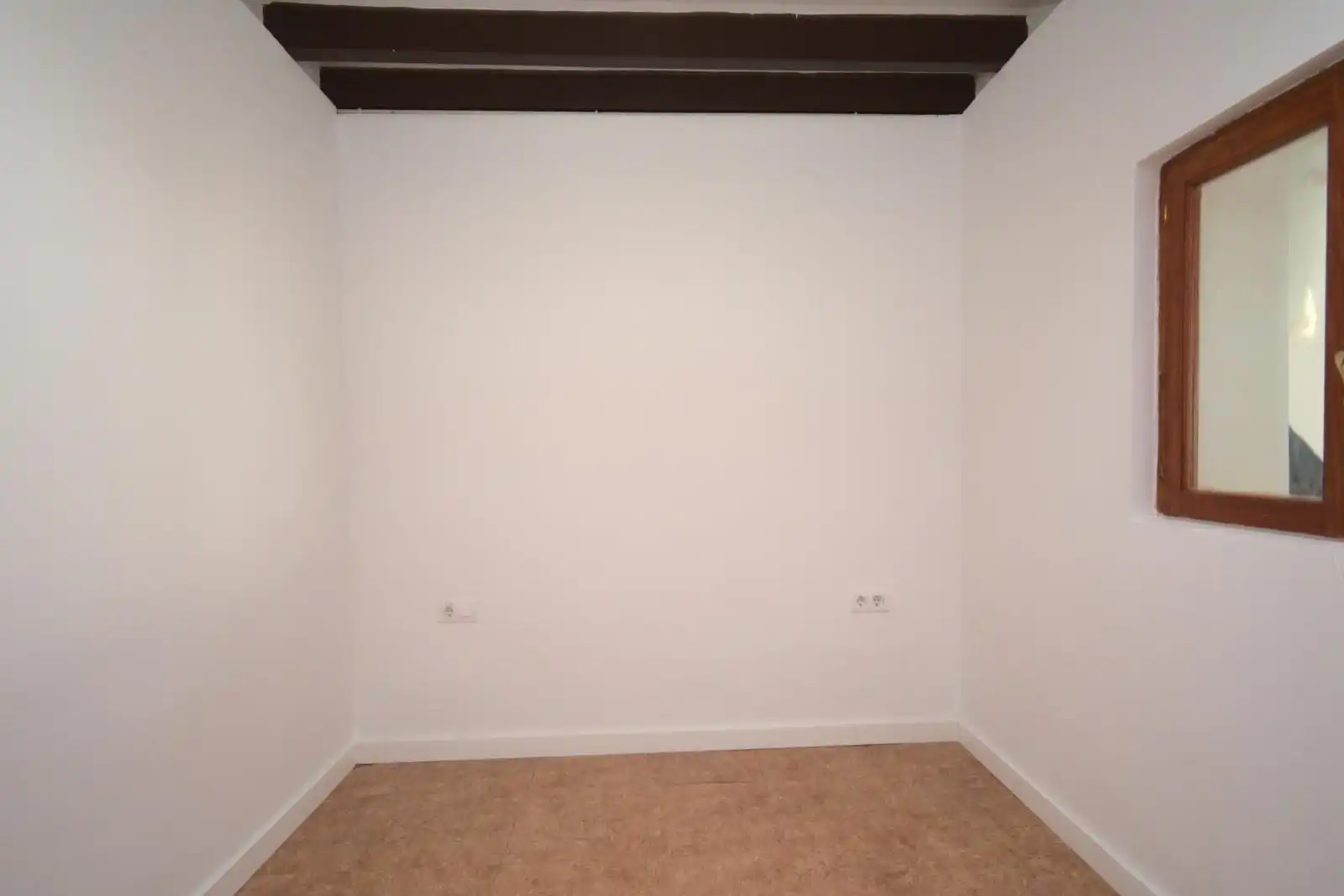 Piso en  Carrer de Bernat Amer 2 - Foto 8