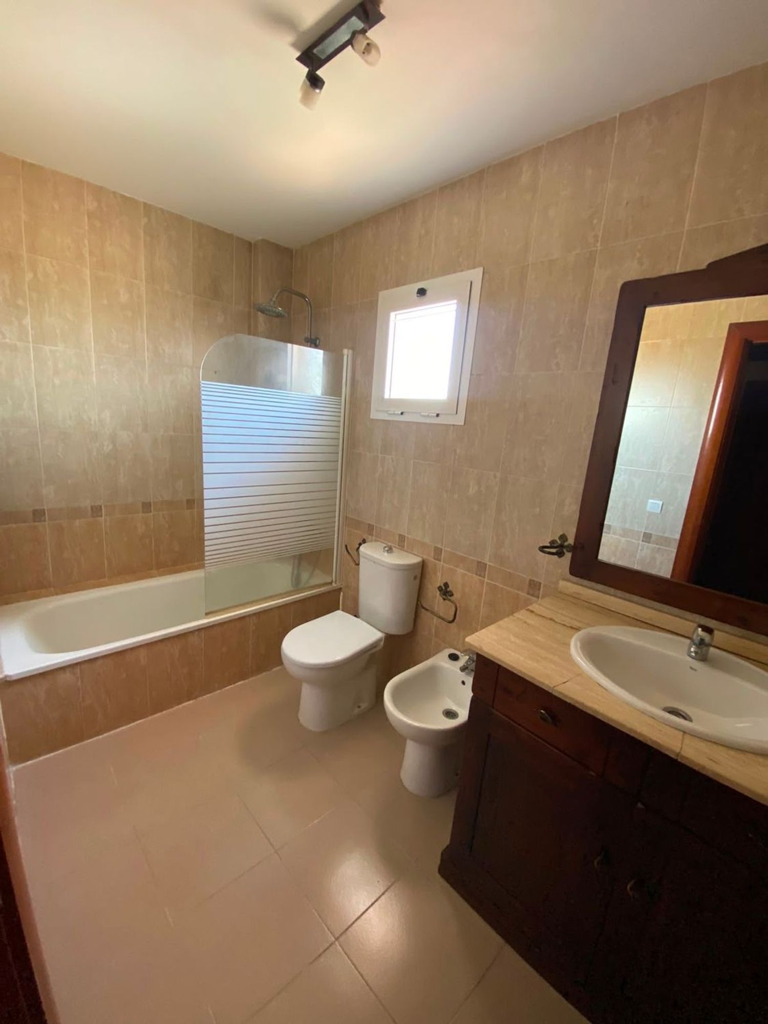 Chalet adosado en Bollullos de la Mitacion - Foto 15