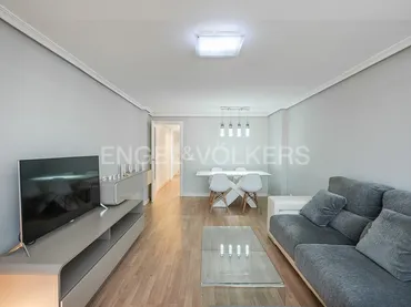 Piso en  Carrer de José Andreu Alabarta - Foto 6