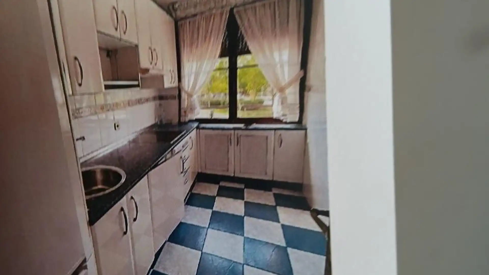 Apartamento en  Avenida Vicente del Bosque 21 - Foto 4